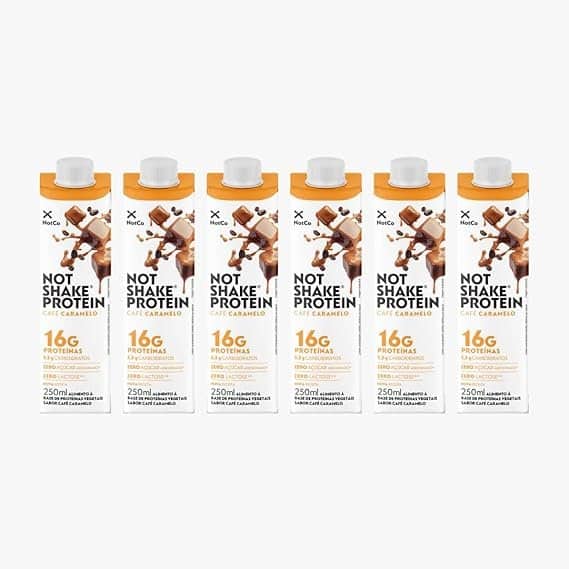 Bebida-Proteica-NotCo-NotShake-Protein-Cafe.jpg Bebida Proteica NotCo NotShake Protein Cafe Caramelo 6x250ml, 16g de Proteína, Ingredientes 100% Vegetais, Sabor Café, Low Carb, Sem Lactose, Sem Açúcar Adicionado, Baixo em Gorduras, Vegetariano. - Imagem 1